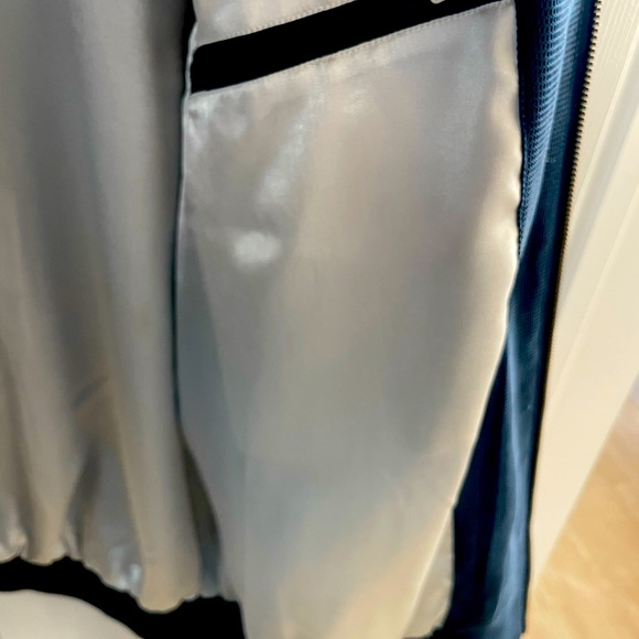 A vintage unworn soft blue fine silk bomber jacket from D.Fine Las Vegas - Picture 2 of 4